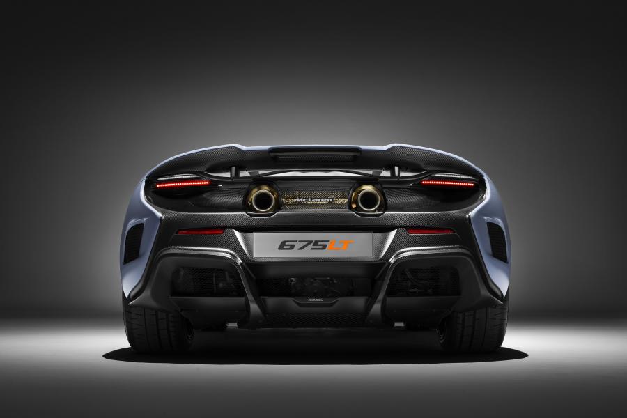  McLaren MSO 675LT Spyder 2016 года  (фото 4 из 8)